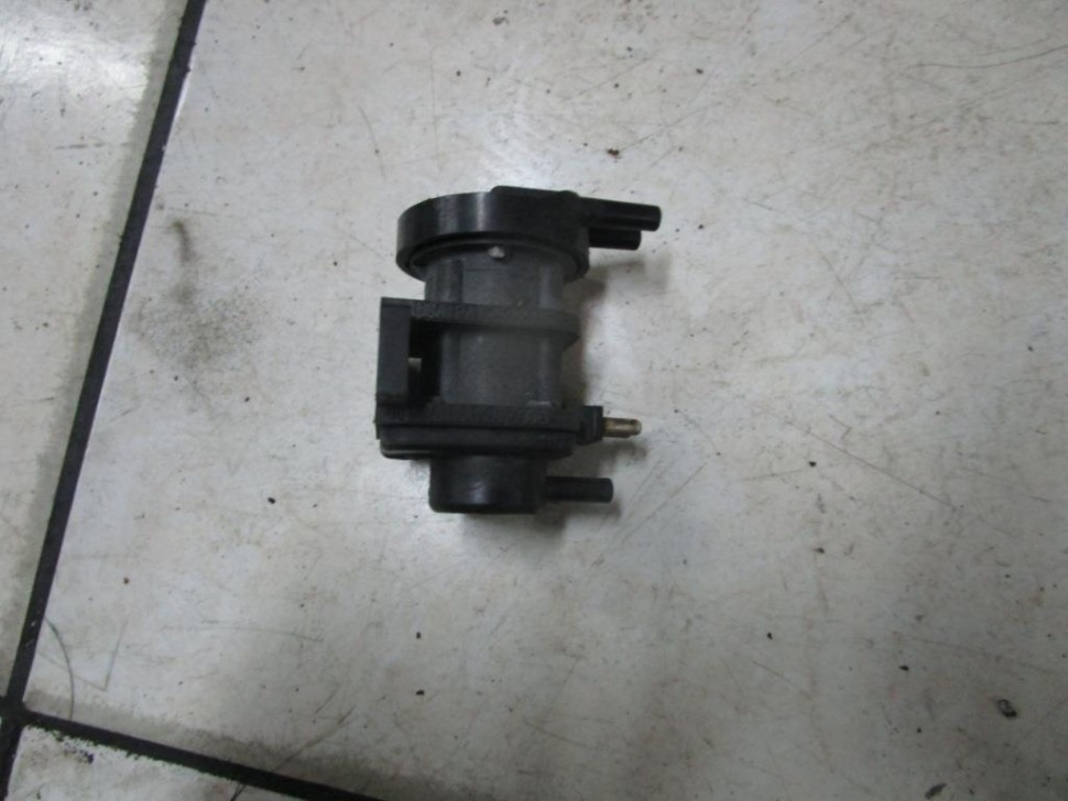 Клапан электромагнитный MERCEDES-BENZ W124 W124/S124/C124/A124 (1984 - 1993) фото 1 &mdash; Разборка Мерседес