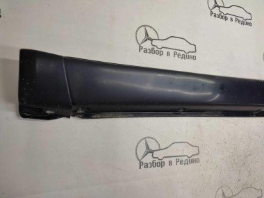 Порог пластиковый левый MERCEDES-BENZ M-класс W163 рестайлинг (2001 - 2005) — Разборка Мерседес