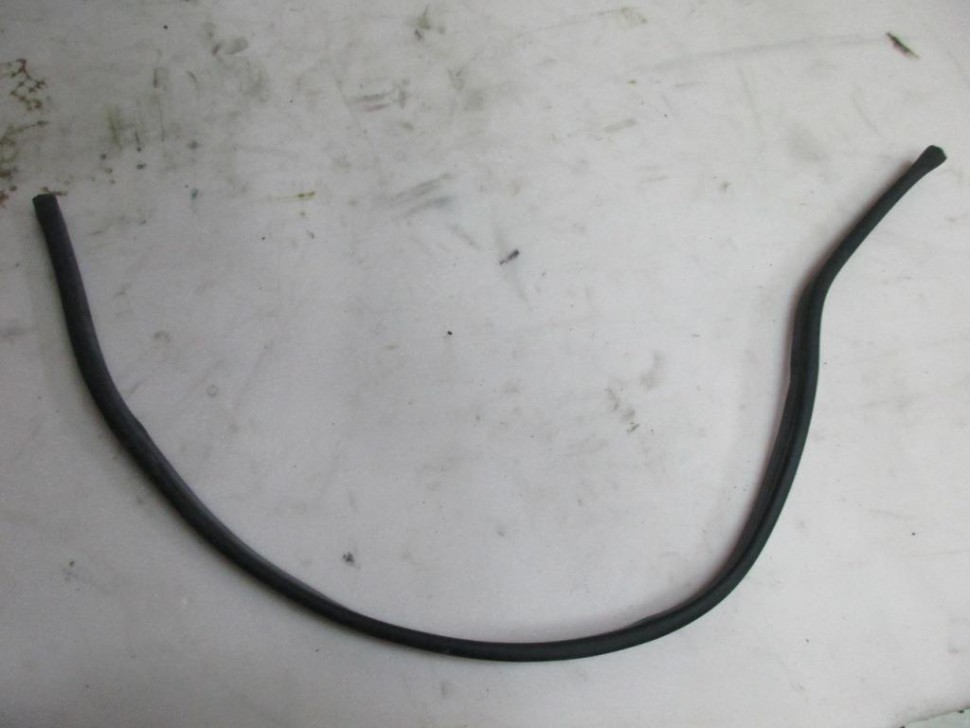 Уплотнитель моторного отсека MERCEDES-BENZ GL-класс X164 (2006 - 2009) фото 1 — Разборка Мерседес