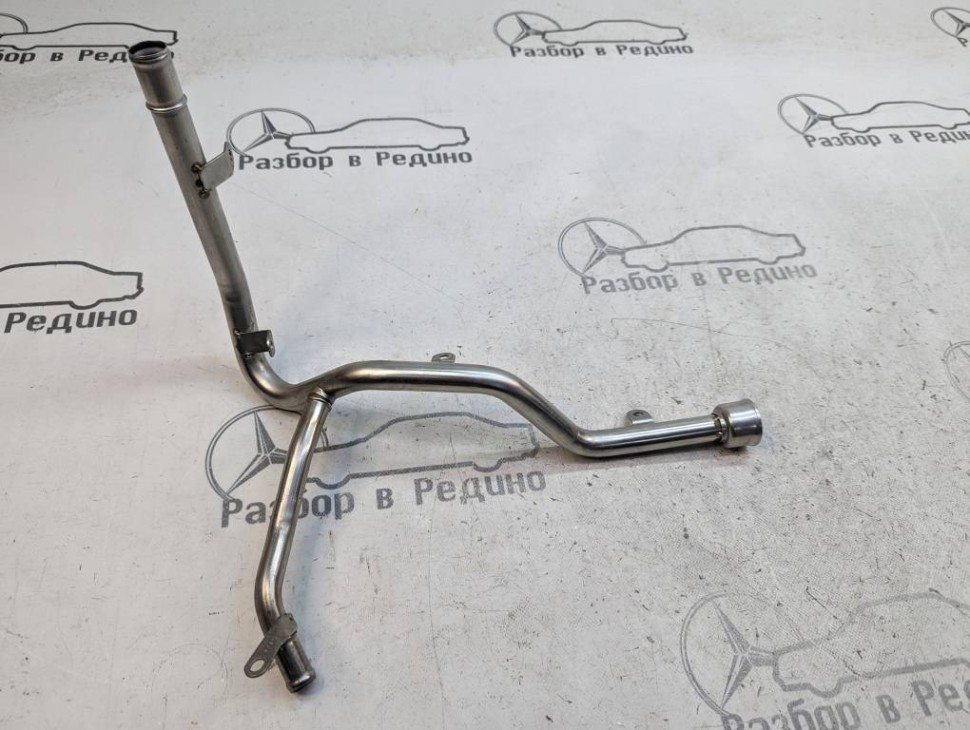 Трубка ОЖ MERCEDES-BENZ CLA-класс C117/X117 (2013 - 2016) фото 1 &mdash; Разборка Мерседес