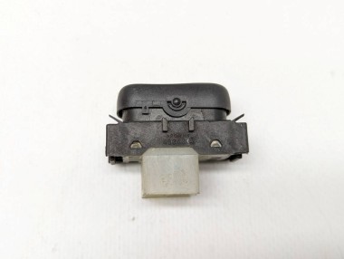 Кнопка регулировки зеркал MERCEDES-BENZ E-класс W210/S210 (1995 - 1999) — Разборка Мерседес