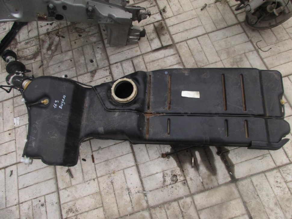 Бак топливный MERCEDES-BENZ M-класс W163 (1997 - 2001) фото 1 — Разборка Мерседес