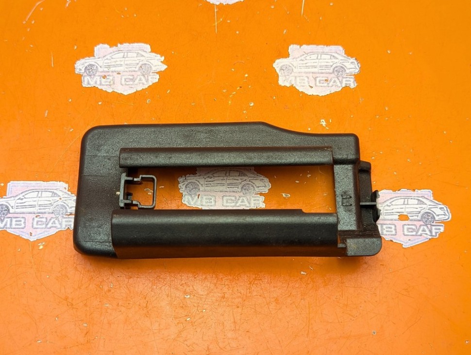 Накладка сидения MERCEDES-BENZ S-класс W220 (1998 - 2005) фото 1 &mdash; Разборка Мерседес