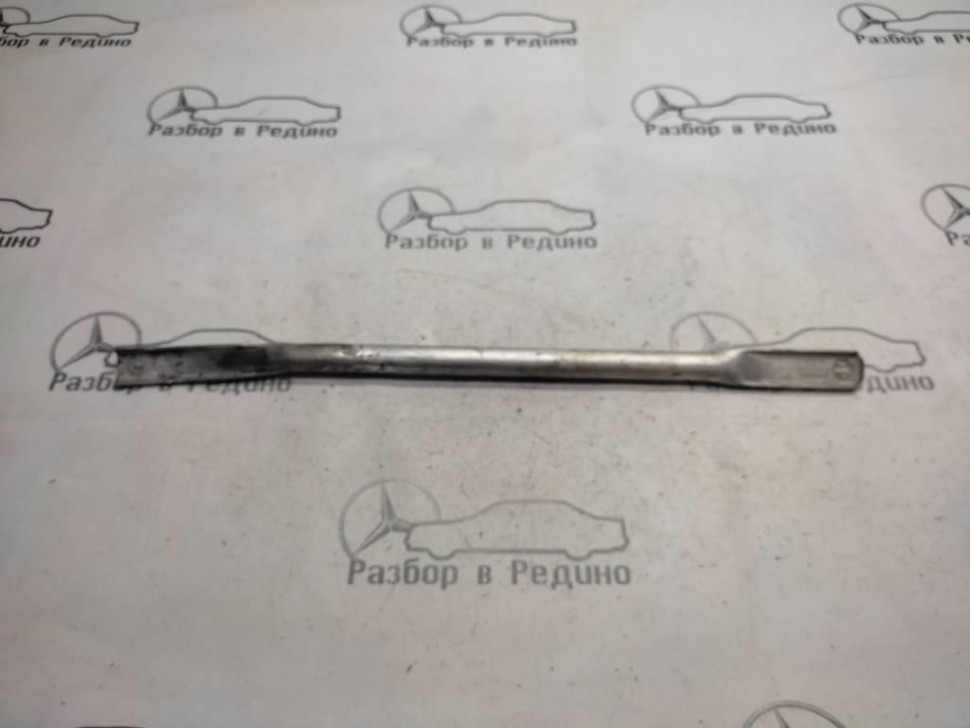 Распорка MERCEDES-BENZ C-класс W205/S205/C205/A205 (2014 - 2018) фото 1 — Разборка Мерседес