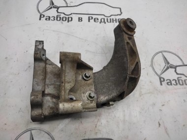 Лапа левая MERCEDES-BENZ C-класс W203/S203/CL203 рестайлинг (2004 - 2008) — Разборка Мерседес