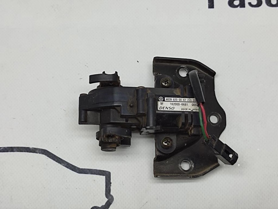 Моторчик задней форточки MERCEDES-BENZ V-класс W639 (2003 - 2014) фото 1 — Разборка Мерседес