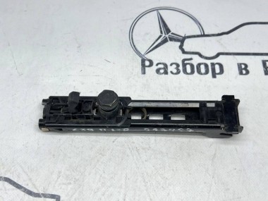 Регулятор высоты ремня безопасности MERCEDES-BENZ Vito W639 рестайлинг (2010 - 2014) — Разборка Мерседес