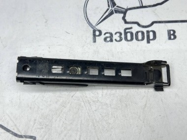 Регулятор высоты ремня безопасности MERCEDES-BENZ Vito W639 рестайлинг (2010 - 2014) — Разборка Мерседес