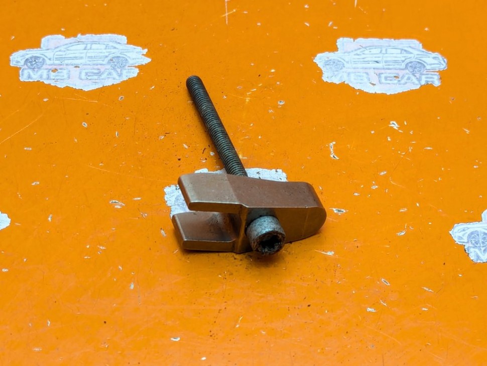 Кронштейн крепления форсунок MERCEDES-BENZ Sprinter W901-905 (1995 - 2006) фото 1 &mdash; Разборка Мерседес