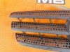 Решетка радиатора MERCEDES-BENZ M-класс W163 рестайлинг (2001 - 2005) фото 2 &mdash; Разборка Мерседес