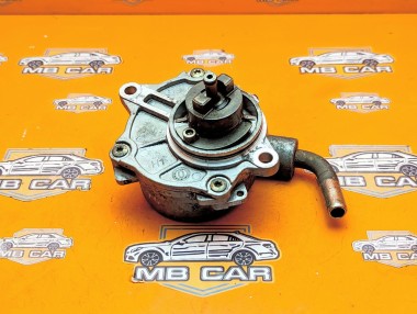 Насос вакуумный MERCEDES-BENZ Vito W638 (1996 - 2003) — Разборка Мерседес