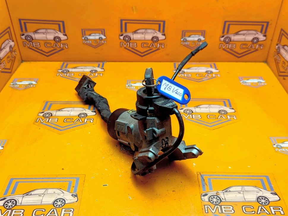 Замок зажигания MERCEDES-BENZ V-класс W638/W639 (1996 - 2003) V 220 2.1 D AT (122 л.с.) фото 1 &mdash; Разборка Мерседес