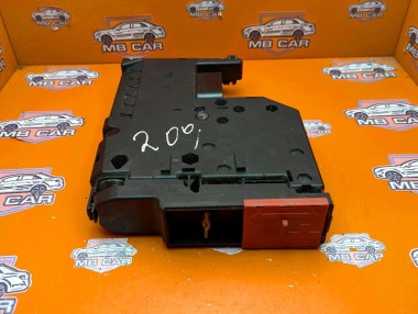 Блок предохранителей MERCEDES-BENZ C-класс W204/S204 (2006 - 2011) — Разборка Мерседес