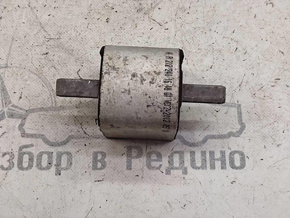 Опора КПП MERCEDES-BENZ C-класс W204/S204 (2006 - 2011) фото 1 — Разборка Мерседес
