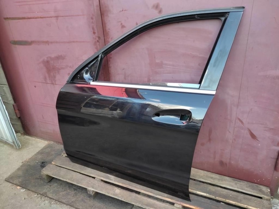 Дверь передняя левая MERCEDES-BENZ GLE-класс W166 (2015 - 2018) фото 1 — Разборка Мерседес