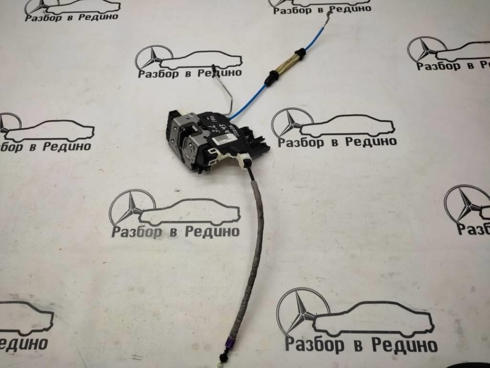 Замок двери задней левой MERCEDES-BENZ A-класс AMG W176 (2013 - 2015) фото 1 — Разборка Мерседес