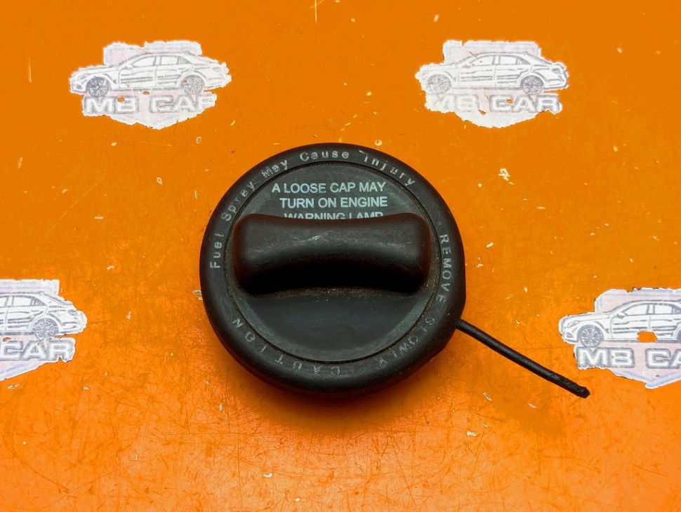 Крышка топливного бака MERCEDES-BENZ C-класс W204/S204 (2006 - 2011) фото 1 — Разборка Мерседес