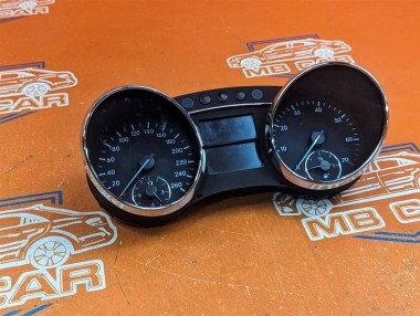 Щиток приборов MERCEDES-BENZ R-класс W251 (2005 - 2007) — Разборка Мерседес