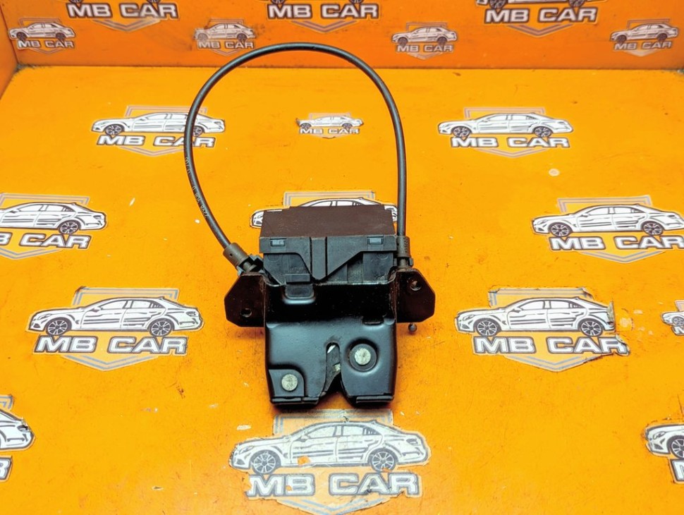 Замок багажника MERCEDES-BENZ C-класс W203/S203/CL203 (2000 - 2004) фото 1 &mdash; Разборка Мерседес