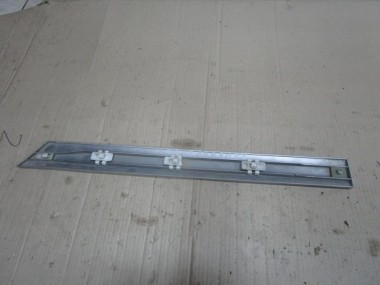 Молдинг двери MERCEDES-BENZ C-класс W203/S203/CL203 (2000 - 2004) — Разборка Мерседес