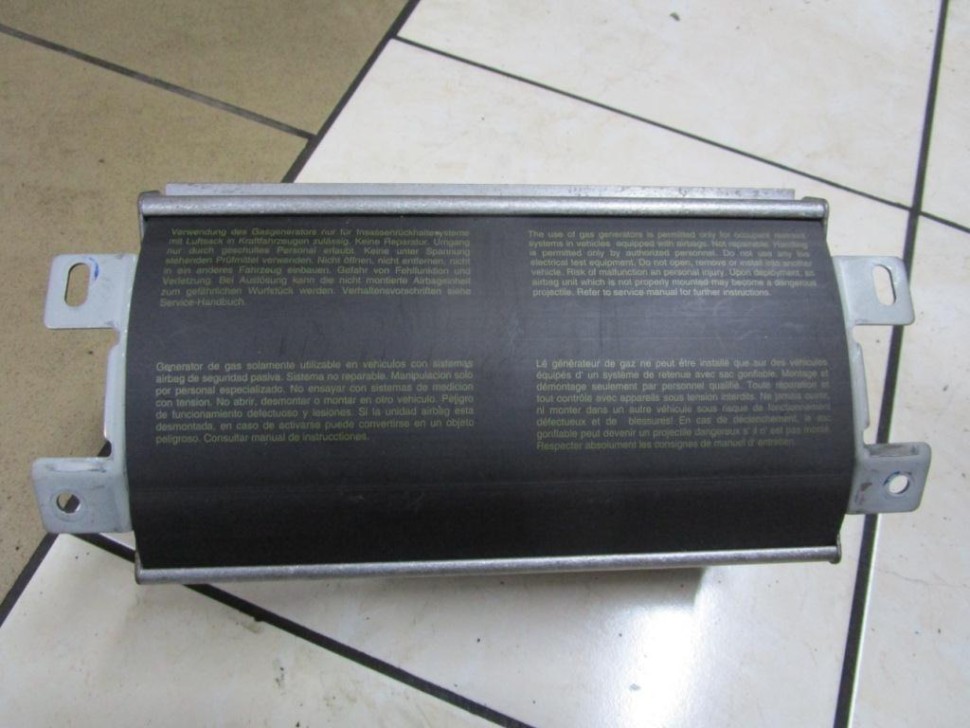 Подушка безопасности пасажирская MERCEDES-BENZ C-класс W203/S203/CL203 (2000 - 2004) фото 1 — Разборка Мерседес