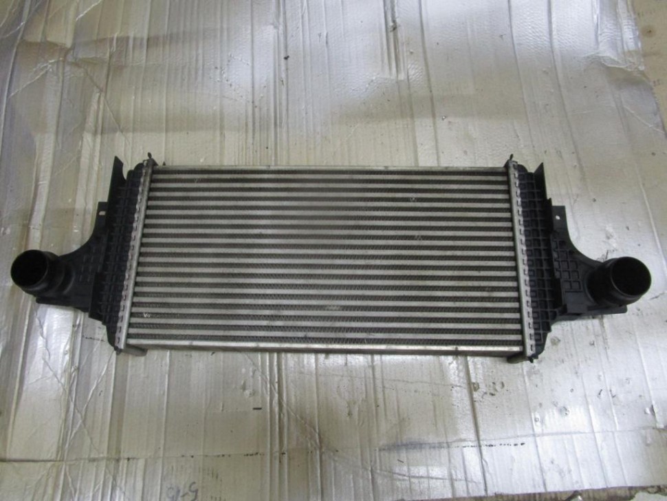 Интеркулер MERCEDES-BENZ M-класс W164 (2005 - 2008) фото 1 — Разборка Мерседес