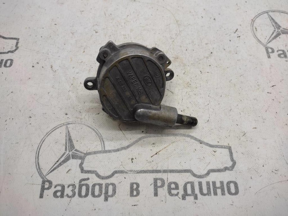 Насос вакуумный MERCEDES-BENZ Sprinter W901-905 (1995 - 2006) фото 1 — Разборка Мерседес