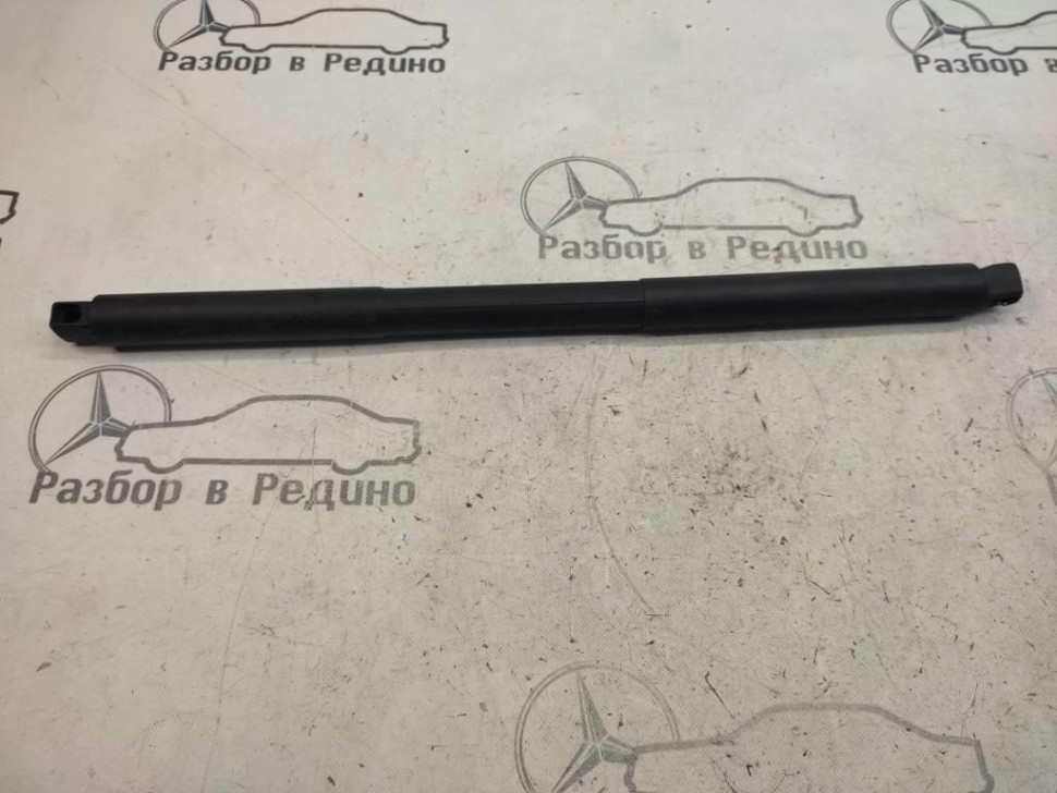 Амортизатор крышки багажника MERCEDES-BENZ GLE-класс W166 (2015 - 2018) фото 1 — Разборка Мерседес