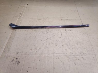Молдинг лобового стекла MERCEDES-BENZ CLK-класс C209/W209 (2002 - 2005) — Разборка Мерседес