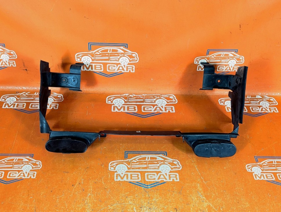 Кожух радиатора MERCEDES-BENZ SLK-класс R171 (2004 - 2008) фото 1 &mdash; Разборка Мерседес