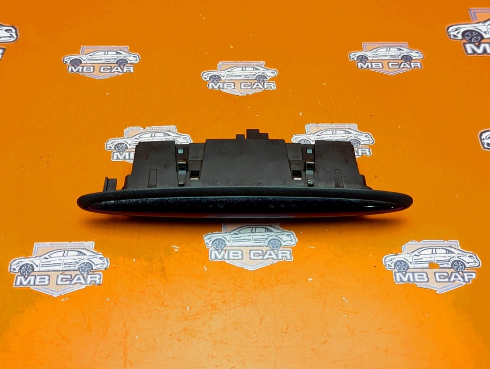 Индикатор парктроника MERCEDES-BENZ M-класс W163 рестайлинг (2001 - 2005) фото 1 — Разборка Мерседес