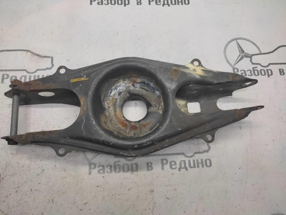 Рычаг задней стойки (лодка) MERCEDES-BENZ E-класс W212/S212/C207/A207 (2009 - 2013) фото 1 — Разборка Мерседес