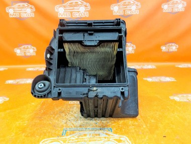 Корпус воздушного фильтра MERCEDES-BENZ A-класс W169 (2004 - 2008) — Разборка Мерседес
