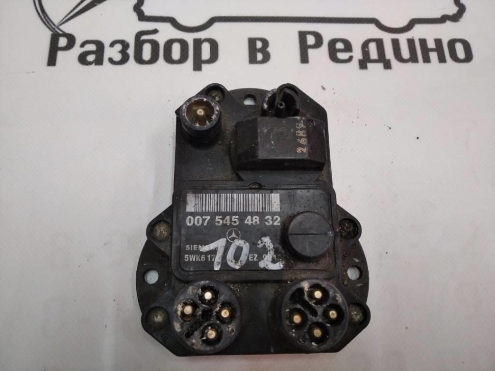 Коммутатор зажигания MERCEDES-BENZ W124 W124/S124/C124/A124 (1984 - 1993) фото 1 — Разборка Мерседес