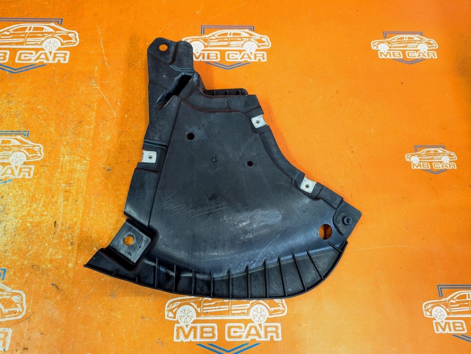 Защита бампера MERCEDES-BENZ E-класс W213/S213/C238/A238 (2016 - 2021) фото 1 — Разборка Мерседес