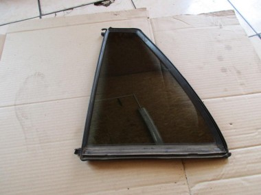 Стекло заднее левое MERCEDES-BENZ C-класс W203/S203/CL203 рестайлинг (2004 - 2008) — Разборка Мерседес