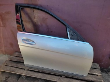 Дверь передняя правая MERCEDES-BENZ C-класс W204/S204/С204 рестайлинг (2011 - 2015) — Разборка Мерседес