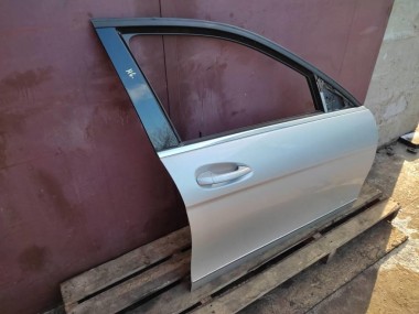 Дверь передняя правая MERCEDES-BENZ C-класс W204/S204/С204 рестайлинг (2011 - 2015) — Разборка Мерседес