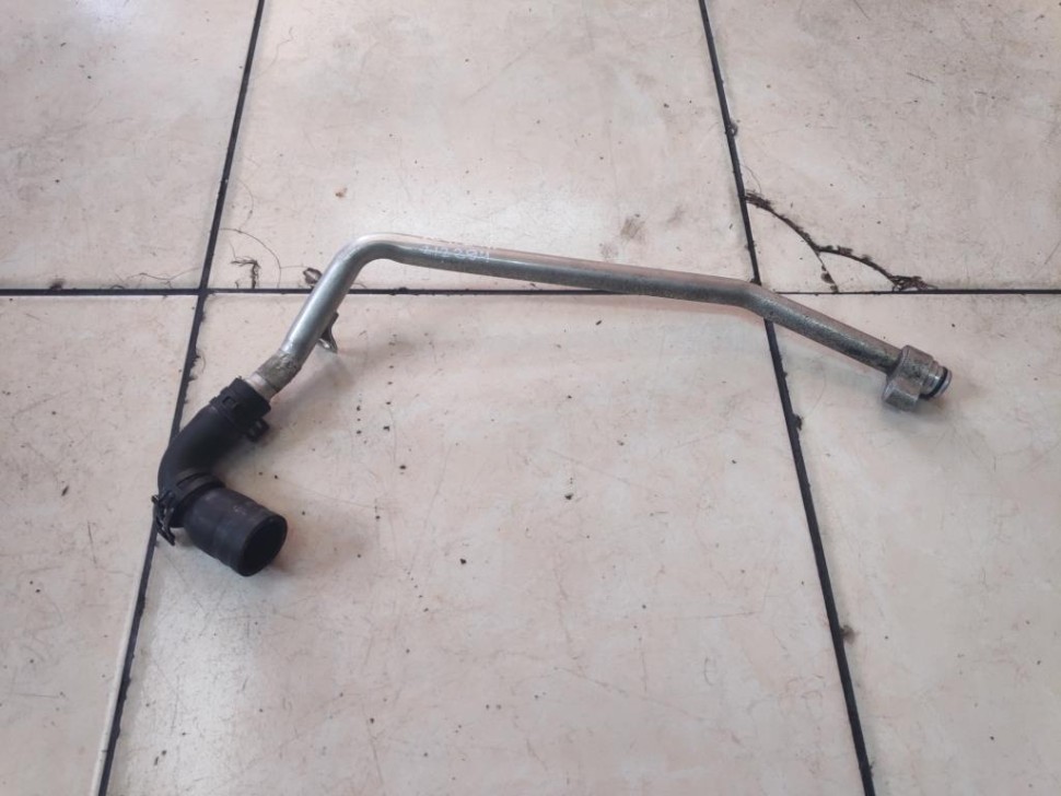 Трубка ОЖ MERCEDES-BENZ C-класс W204/S204 (2006 - 2011) фото 1 — Разборка Мерседес