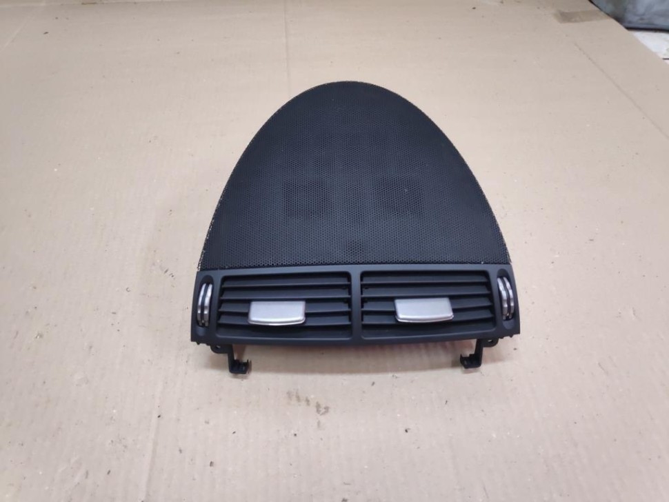 Воздуховод центральный MERCEDES-BENZ SLK-класс R171 (2004 - 2008) фото 1 — Разборка Мерседес