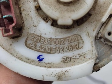 Датчик уровня топлива MERCEDES-BENZ E-класс W210/S210 (1995 - 1999) — Разборка Мерседес