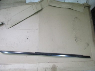 Молдинг стекла двери MERCEDES-BENZ E-класс W211/S211 (2002 - 2006) — Разборка Мерседес