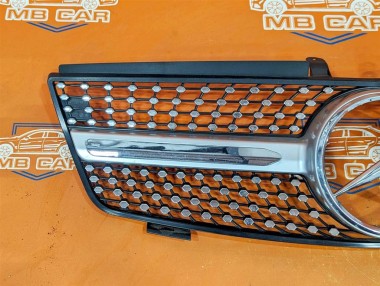 Решетка радиатора MERCEDES-BENZ M-класс W164 (2005 - 2008) — Разборка Мерседес