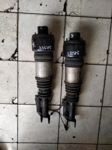 Пневмостойка передняя MERCEDES-BENZ E-класс W211/S211 (2002 - 2006) — Разборка Мерседес