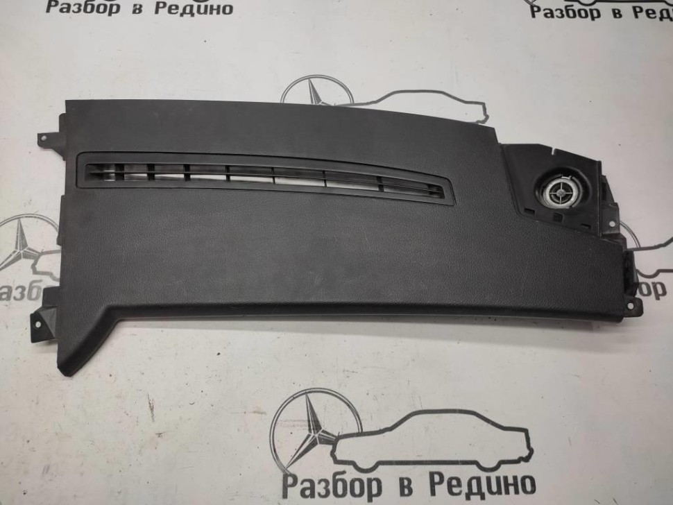 Накладка торпеды MERCEDES-BENZ Sprinter W906 (2006 - 2019) фото 1 — Разборка Мерседес