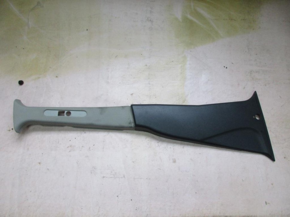 Накладка средней стойки MERCEDES-BENZ A-класс W168 рестайлинг (2001 - 2004) фото 1 — Разборка Мерседес