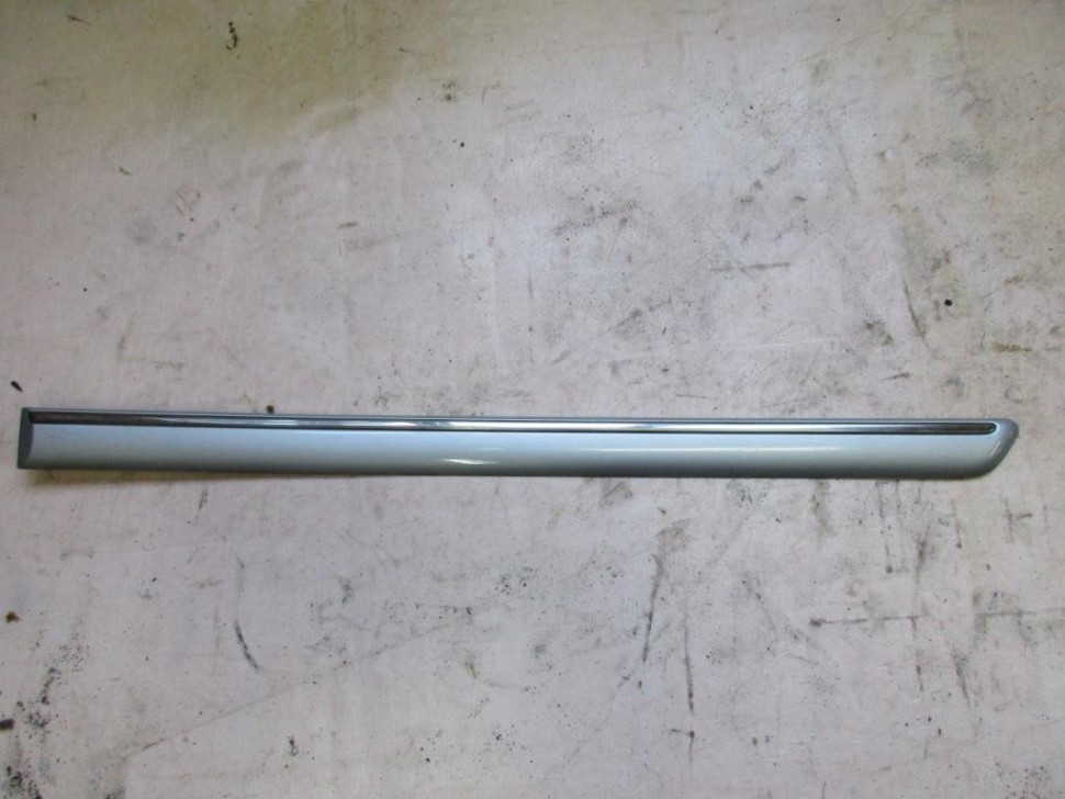 Молдинг двери MERCEDES-BENZ A-класс W168 рестайлинг (2001 - 2004) фото 1 — Разборка Мерседес