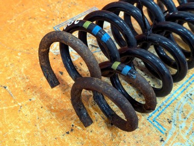 Пружина задняя MERCEDES-BENZ E-класс W211/S211 (2002 - 2006) — Разборка Мерседес