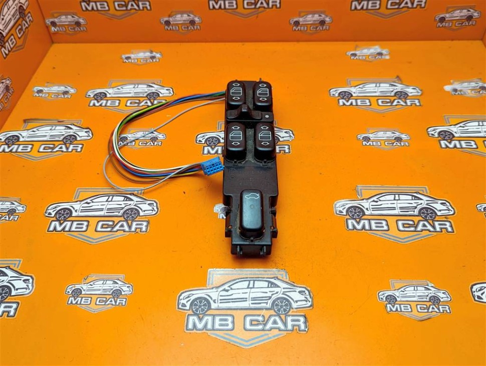 Блок кнопок стеклоподъемников MERCEDES-BENZ S-класс W220 (1998 - 2005) фото 1 — Разборка Мерседес