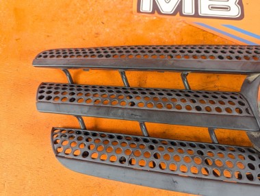 Решетка радиатора MERCEDES-BENZ M-класс W163 (1997 - 2001) &mdash; Разборка Мерседес